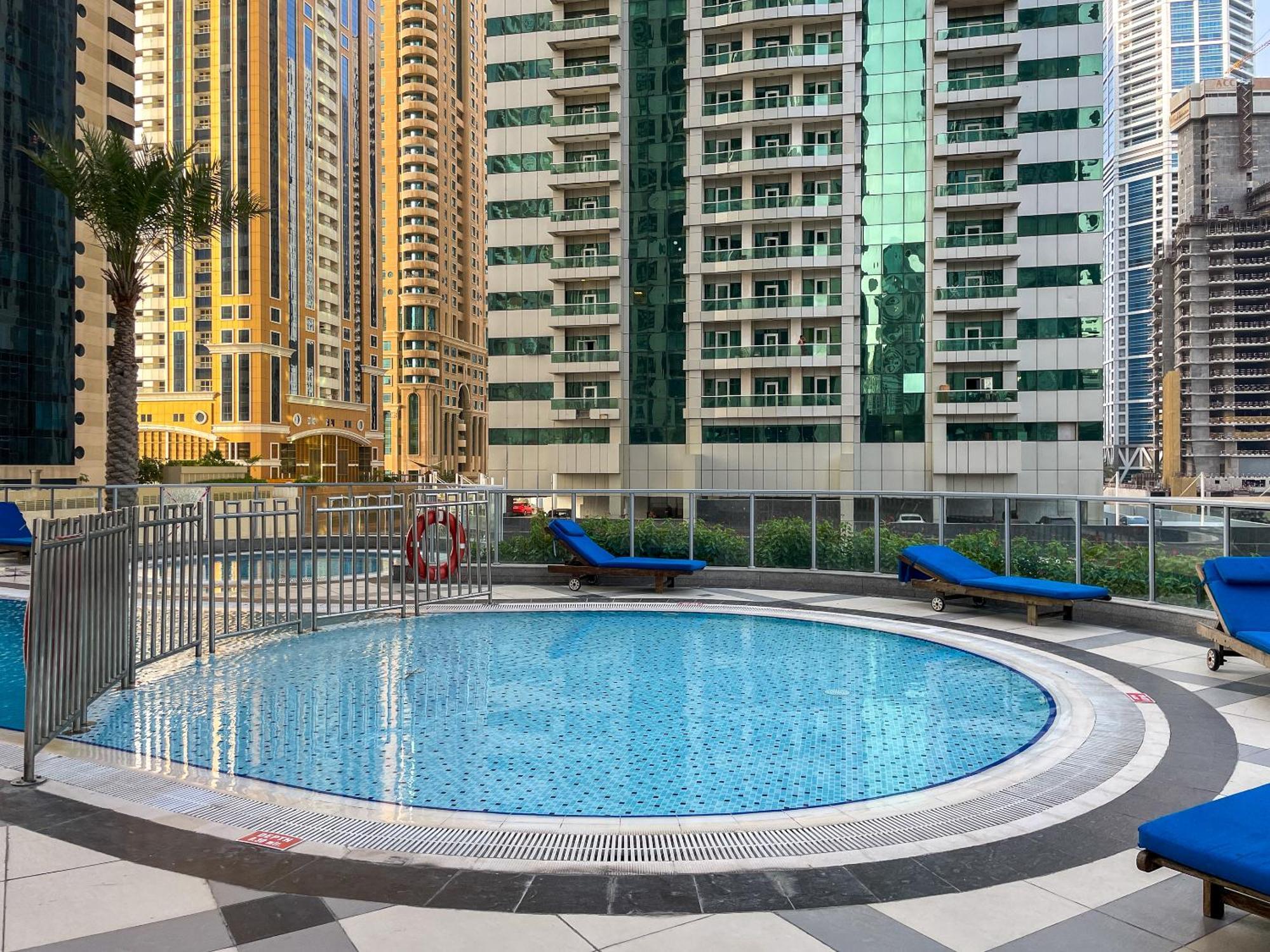 Torch 77 - By Saffron House Hostel Dubai Exterior foto