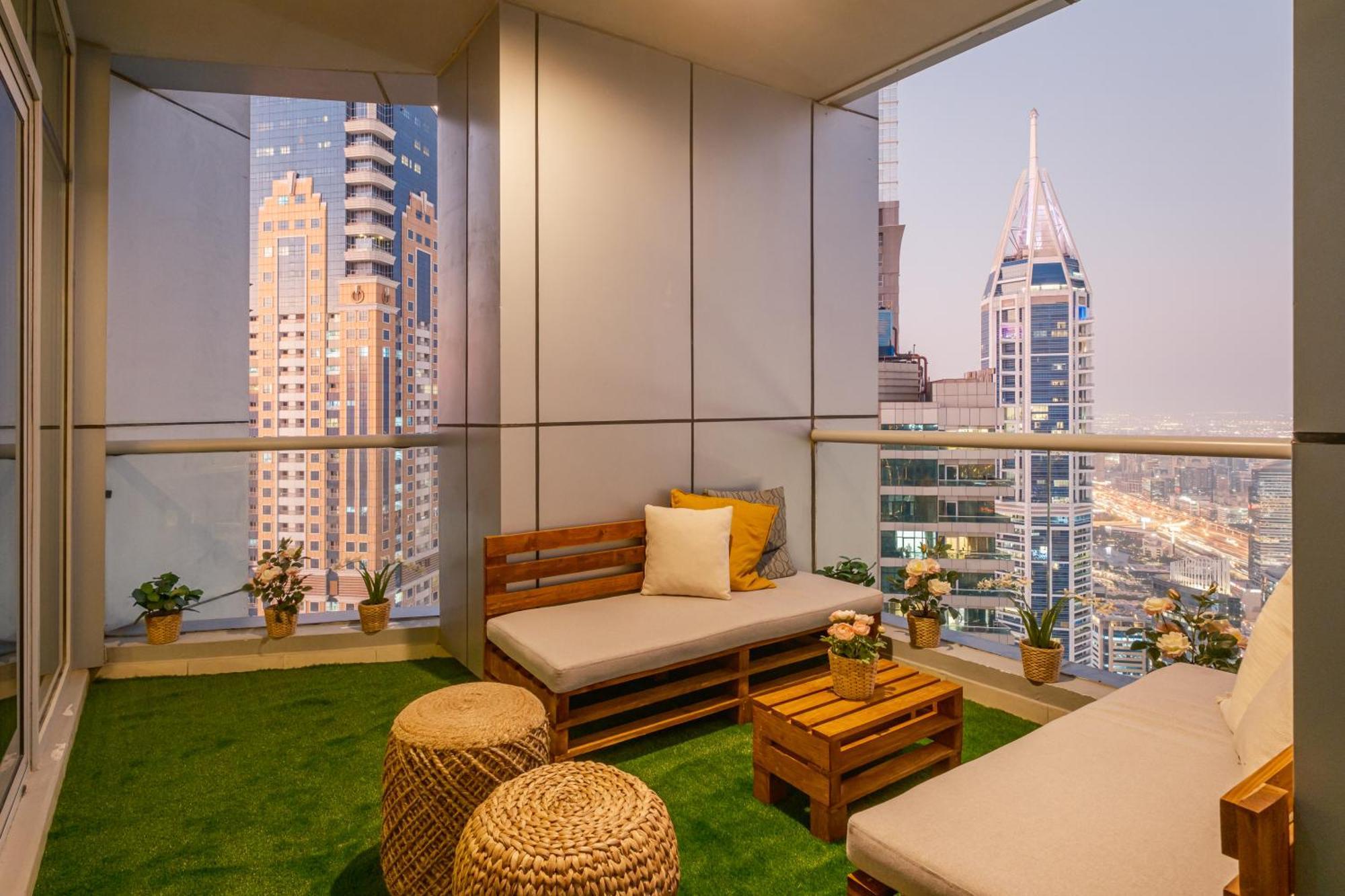 Torch 77 - By Saffron House Hostel Dubai Exterior foto