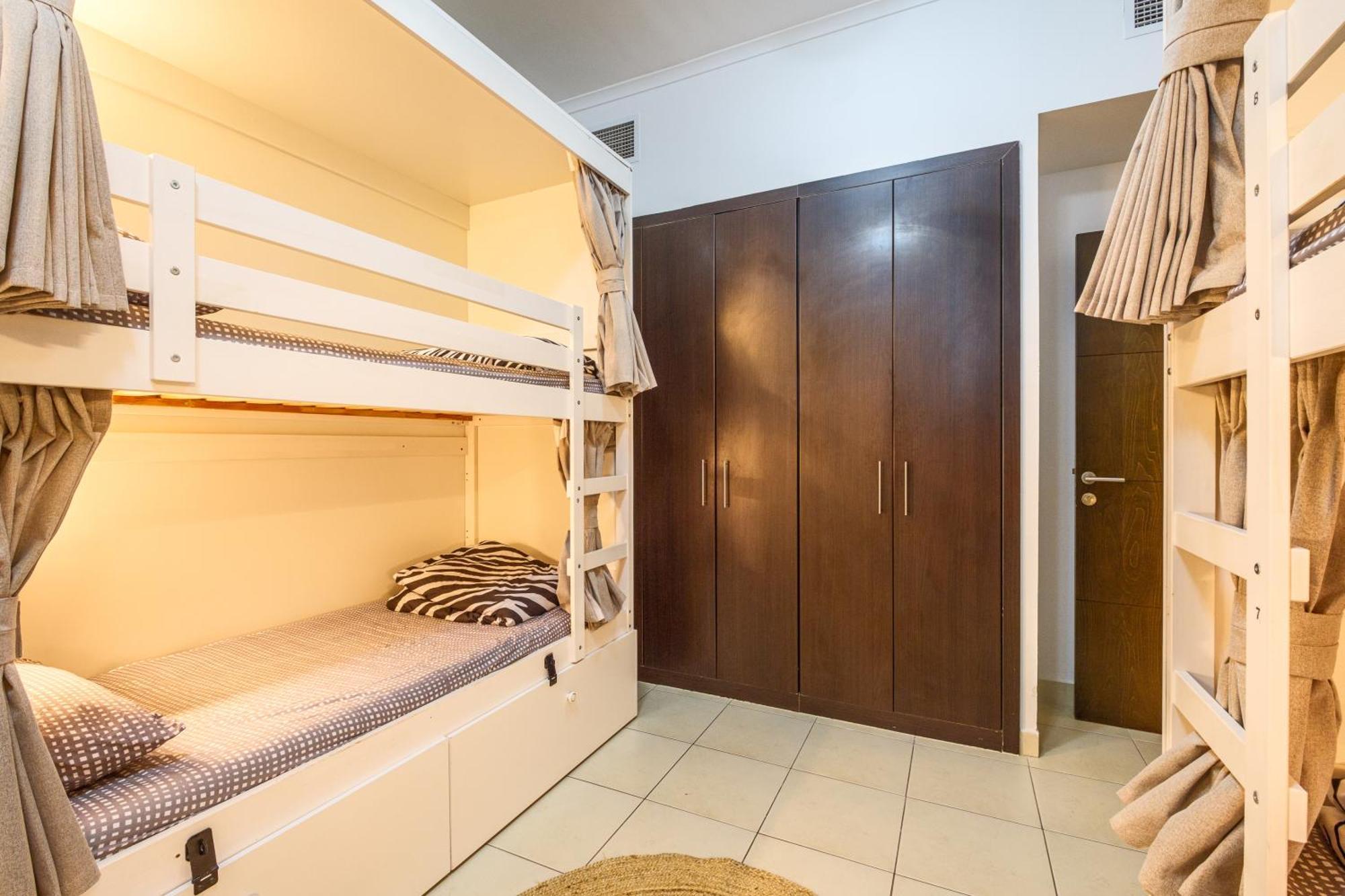 Torch 77 - By Saffron House Hostel Dubai Exterior foto