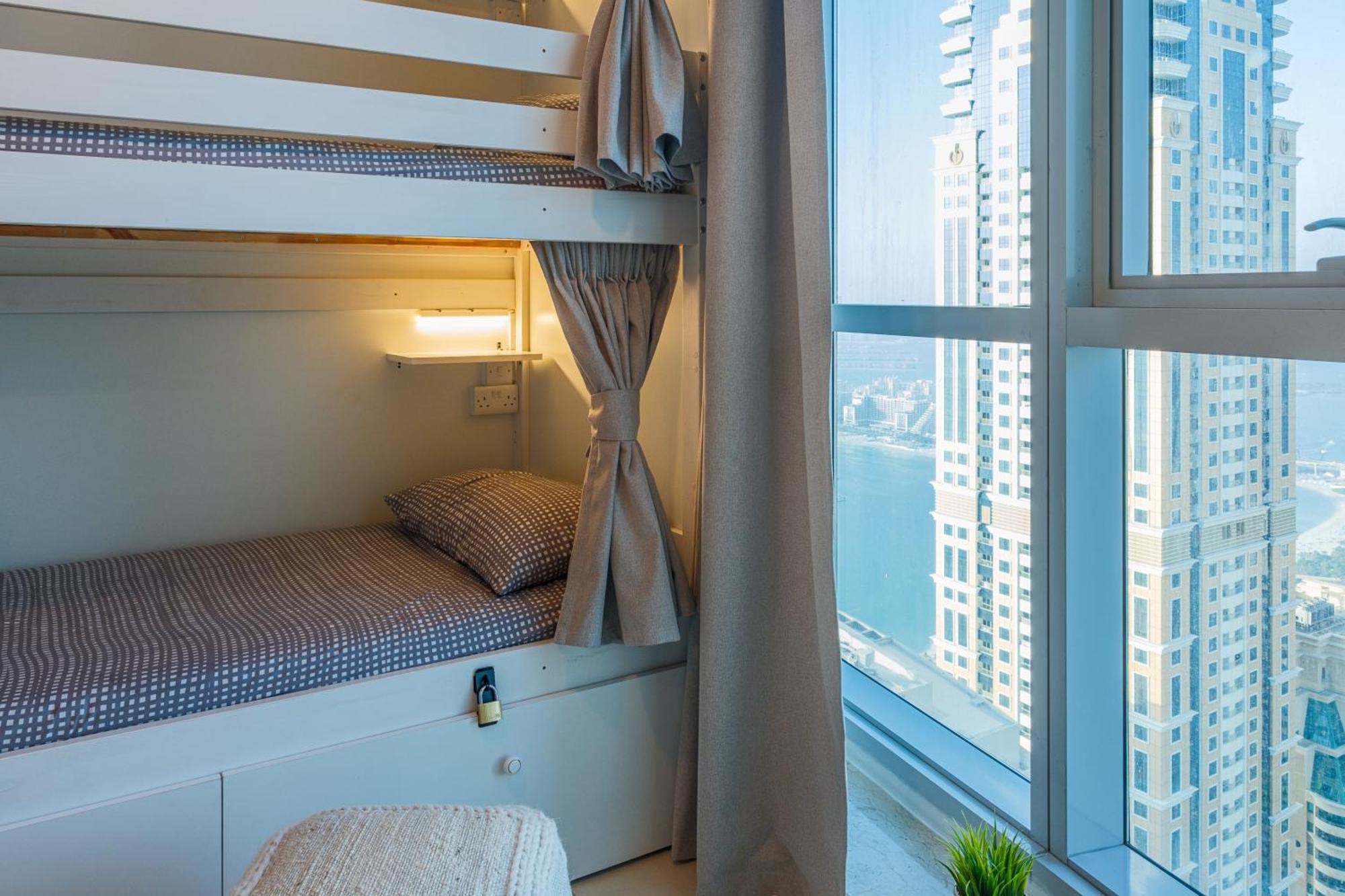 Torch 77 - By Saffron House Hostel Dubai Exterior foto
