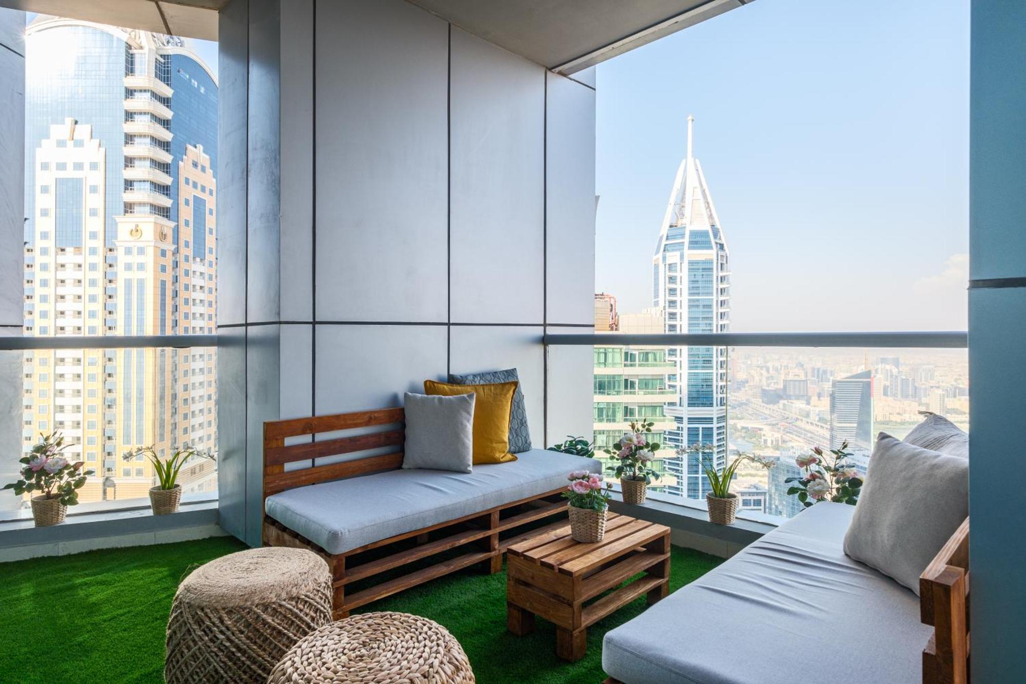 Torch 77 - By Saffron House Hostel Dubai Exterior foto